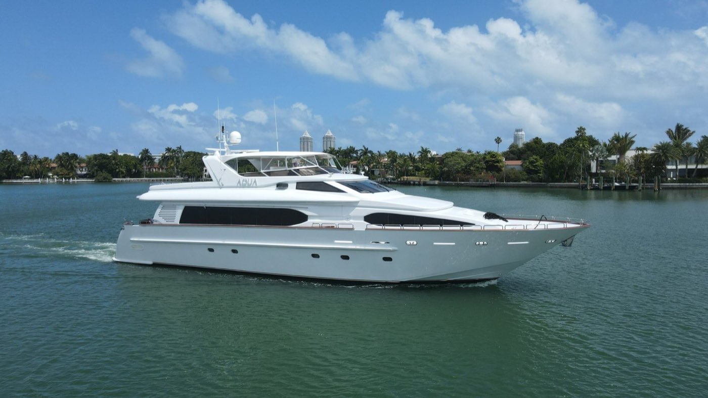 105' AQUA