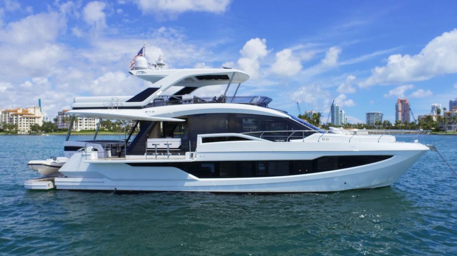 Galeon 70' — photo 2