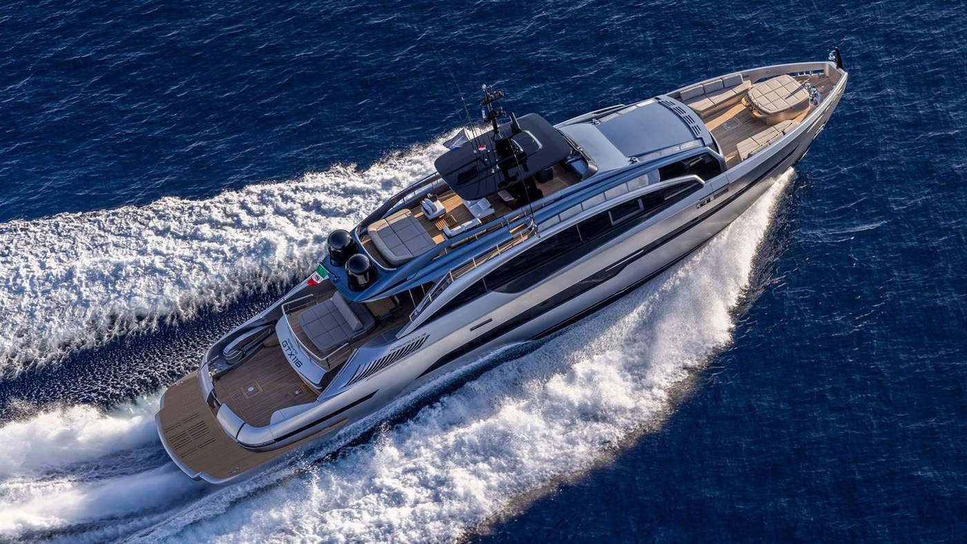 Pershing 116 GTX — photo 4