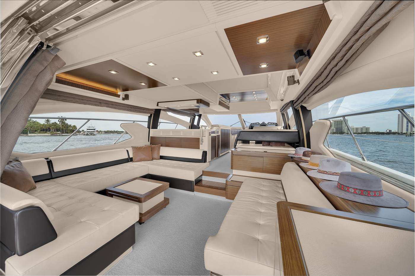 Azimut 64' — photo 5