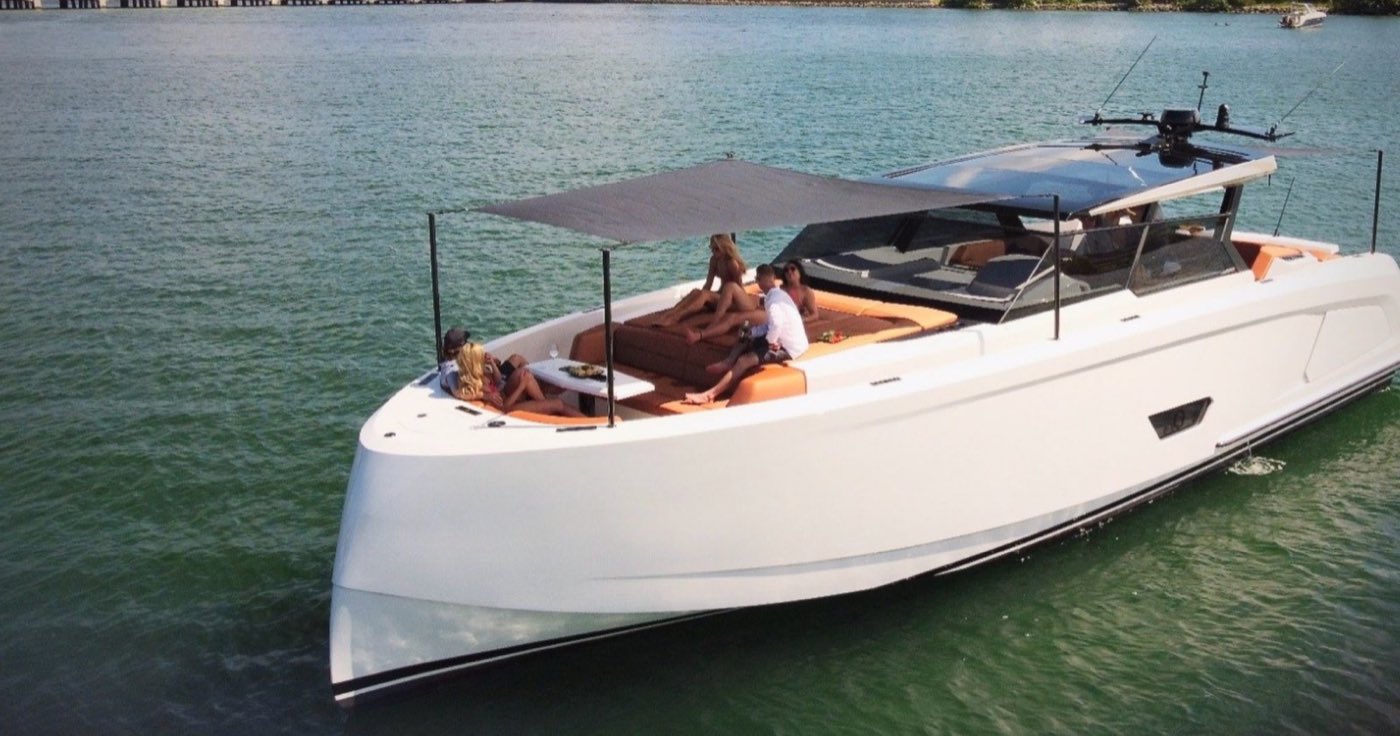 Vanquish 58' — photo 2